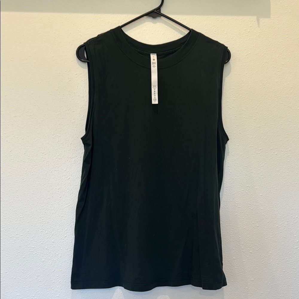 Lululemon Athletica Black Sleeveless Muscle Tee